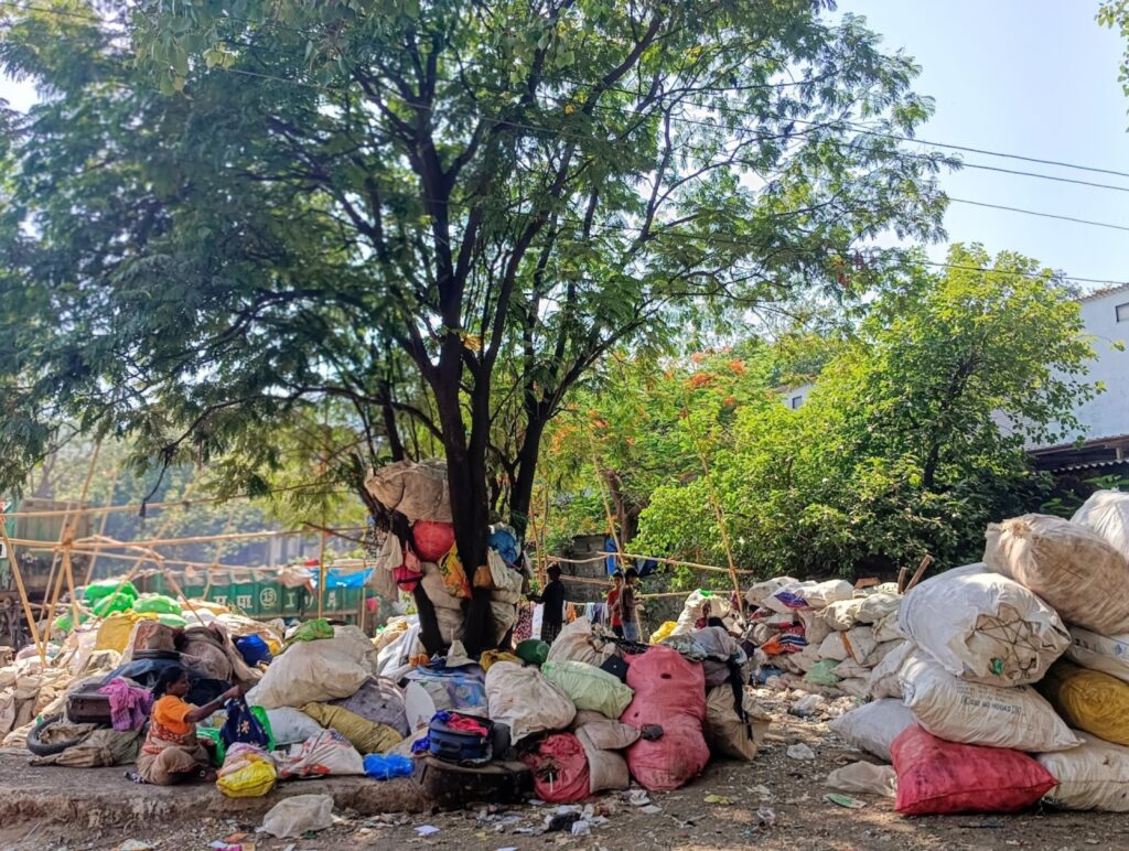 Understanding and establishing supply chain for battery waste by identifying and tapping the generators specific to the type of waste.