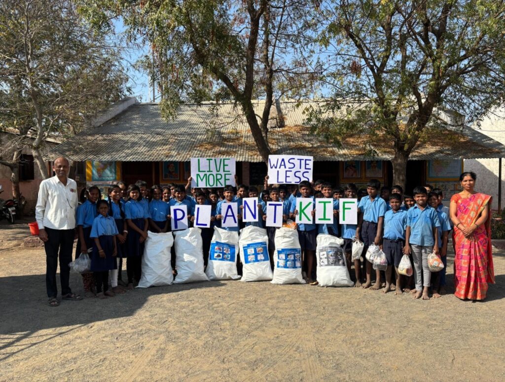 Understanding and establishing supply chain for battery waste by identifying and tapping the generators specific to the type of waste.